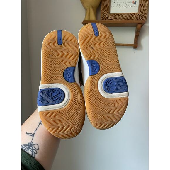 Nike team hustle sneakers - 1.5 youth - Picture 7 of 9